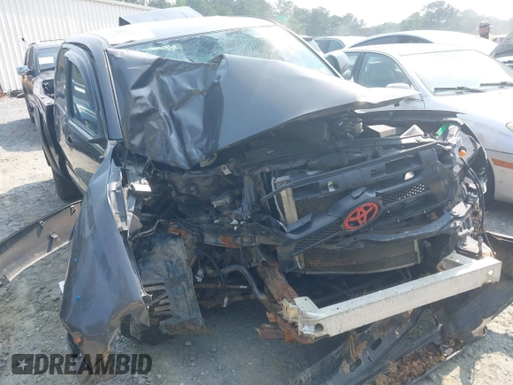 2013 Toyota Tacoma z VIN 5TFUX4EN2DX019669, wystawiony jako IAAI lot #42368685 z przebiegiem Nie podano mil oraz . Historia ofert i sprzedaży dostępna na DreamBid. Obrazek 6.