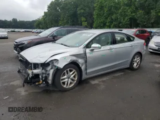 2016 Ford Fusion SE with VIN 1FA6P0HD8G5111721, listed as a Copart auction lot 64030325 with 132,770 mi miles and Salvage title. Bid and sale history available at DreamBid. Image 1.