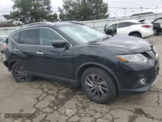 2016 Nissan Rogue SV with VIN 5N1AT2MV1GC832142, listed as a Copart auction lot 47725695 with 84,113 mi miles and Salvage Title. Bid and sale history available at carsss.com. Image 4.