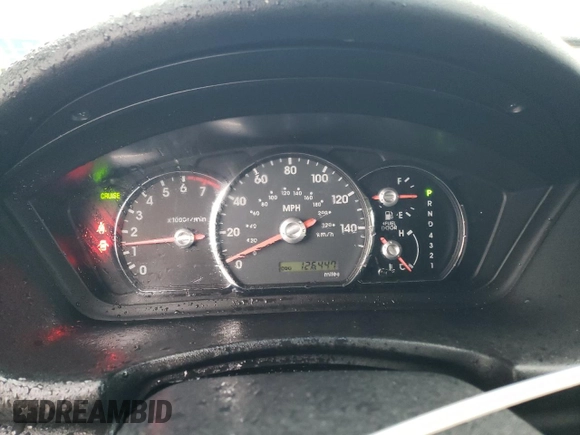 2011 Mitsubishi Endeavor LS with VIN 4A4JN2AS1BE025554, listed as a Copart auction lot 86380714 with 126,447 mi miles and Salvage Title. Bid and sale history available at carsss.com. Image 9.