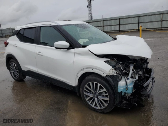 2022 Nissan Kicks SV with VIN 3N1CP5CV3NL518856, listed as a Copart auction lot 47770435 with 24,404 mi miles and Salvage Title. Bid and sale history available at carsss.com. Image 4.