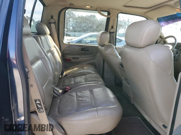 2002 Ford F-150 XLT with VIN 1FTRW07L52KA67609, listed as a Copart auction lot 87720715 with 177,615 mi miles and Salvage Title. Bid and sale history available at carsss.com. Image 10.