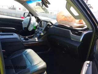 2018 Chevrolet Suburban LS z VIN 1GNSKGKC6JR150248, wystawiony jako IAAI lot #42219120 z przebiegiem 48 321 mil mil oraz . Historia ofert i sprzedaży dostępna na DreamBid. Obrazek 5.