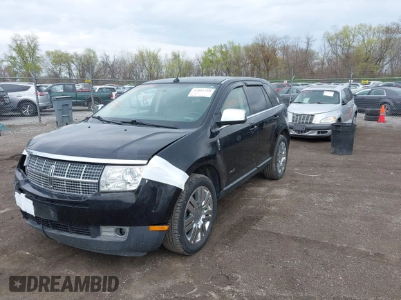 2008 Lincoln MKX z VIN 2LMDU88CX8BJ33894, wystawiony jako IAAI lot #42062310 z przebiegiem 254 077 mil mil oraz . Historia ofert i sprzedaży dostępna na DreamBid. Obrazek 17.