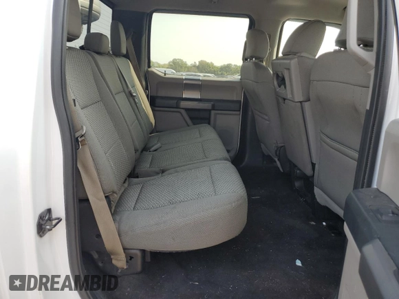 2015 Ford F-150 XLT with VIN 1FTEW1EG7FKD79933, listed as a Copart auction lot 70428944 with 189,521 mi miles and Clean Title. Bid and sale history available at carsss.com. Image 10.