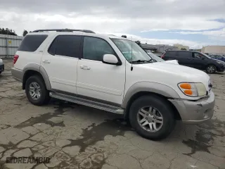 2004 Toyota Sequoia SR5 with VIN 5TDZT34A04S215352, listed as a Copart auction lot 49718005 with 275,765 mi miles and Salvage Title. Bid and sale history available at carsss.com. Image 4.