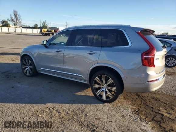 2023 Volvo XC90 Ultimate with VIN YV4062PA4P1988930, listed as a Copart auction lot 86547434 with 19,995 mi miles and Salvage Title. Bid and sale history available at carsss.com. Image 2.