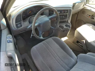 2000 GMC Safari with VIN 1GKDM19W8YB532104, listed as a Copart auction lot 59866574 with 152,933 mi miles and Salvage Title. Bid and sale history available at carsss.com. Image 8.