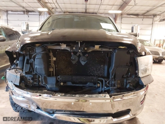 2010 Dodge Ram 1500 Sport with VIN 1D7RV1CT2AS262330, listed as a IAAI auction lot 41304955 with 170,791 mi miles. Bid and sale history available at carsss.com. Image 6.