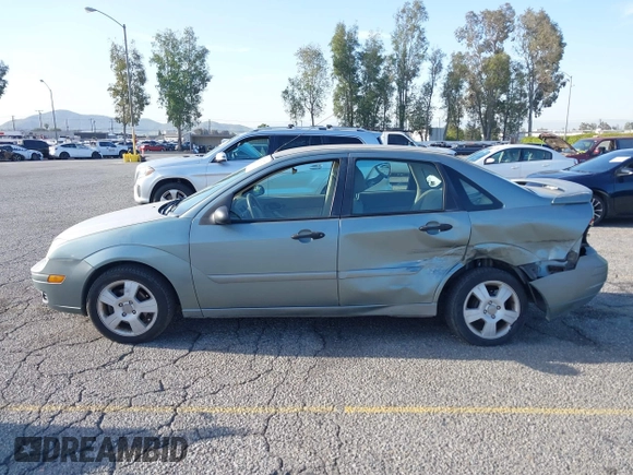 2006 Ford Focus S with VIN 1FAFP34N66W109359, listed as a IAAI auction lot 41975720 with 229,870 mi miles and . Bid and sale history available at carsss.com. Image 14.