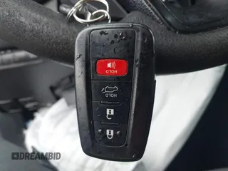 2019 Toyota RAV4 XLE with VIN 2T3W1RFV4KW048145, listed as a IAAI auction lot 41723621 with 180,051 mi miles. Bid and sale history available at carsss.com. Image 11.