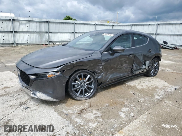 2019 Mazda 3 with VIN JM1BPALM2K1109808, listed as a Copart auction lot 61675735 with 80,746 mi miles and Salvage title. Bid and sale history available at DreamBid. Image 1.