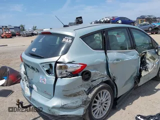 2013 Ford C-Max SEL with VIN 1FADP5BU0DL545491, listed as a IAAI auction lot 42091433 with 133,907 mi miles. Bid and sale history available at carsss.com. Image 6.
