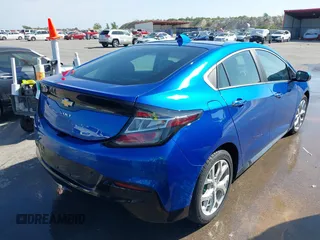 2017 Chevrolet Volt Premier with VIN 1G1RB6S54HU104145, listed as a IAAI auction lot 42035471 with 102,728 mi miles. Bid and sale history available at carsss.com. Image 4.