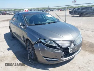 2014 Lincoln MKZ z VIN 3LN6L2G92ER835456, wystawiony jako IAAI lot #41985573 z przebiegiem 174 080 mil mil oraz . Historia ofert i sprzedaży dostępna na DreamBid. Obrazek 1.