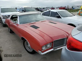 1970 Oldsmobile Cutlass z VIN 342670E139820, wystawiony jako Copart lot #75077674 z przebiegiem 66 232 mil mil oraz Szkody całkowita. Historia ofert i sprzedaży dostępna na DreamBid. Obrazek 4.