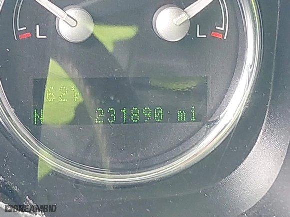 2006 Lincoln Mark LT with VIN 5LTPW18516FJ22601, listed as a IAAI auction lot 41819967 with 231,890 mi miles. Bid and sale history available at carsss.com. Image 15.