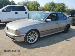 2000 BMW 5 Series 528iA with VIN WBADM6347YGU12763, listed as a Copart auction lot 71466884 with 0 mi miles and Clean Title. Bid and sale history available at carsss.com. Image 1.