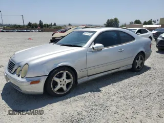 2002 Mercedes-Benz CLK 320/430 z VIN WDBLJ70G92T119391, wystawiony jako Copart lot #58616445 z przebiegiem 134 501 mil mil oraz Szkoda całkowita • Salvage title. Historia ofert i sprzedaży dostępna na DreamBid. Obrazek 1.