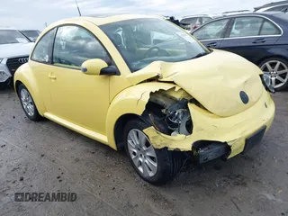 2008 Volkswagen Beetle S with VIN 3VWRW31C48M510003, listed as a IAAI auction lot 41289418 with 203,798 mi miles and . Bid and sale history available at DreamBid. Image 1.