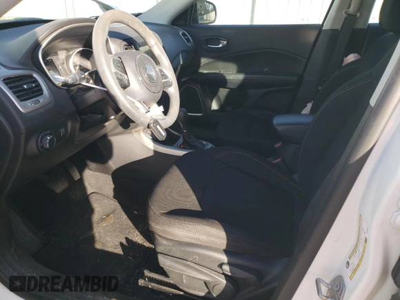 2021 Jeep Compass Sport z VIN 3C4NJCAB5MT556012, wystawiony jako Copart lot #49484085 z przebiegiem 64 972 mil mil oraz Szkoda całkowita • Salvage title. Historia ofert i sprzedaży dostępna na DreamBid. Obrazek 7.