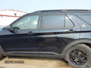 2021 Ford Explorer Timberline z VIN 1FMSK8JH5MGC09796, wystawiony jako IAAI lot #42343432 z przebiegiem 41 493 mil mil oraz . Historia ofert i sprzedaży dostępna na DreamBid. Obrazek 14.