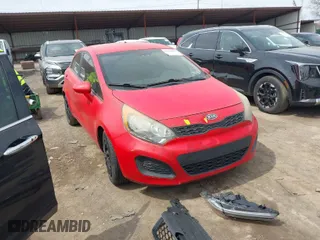 2013 Kia Rio LX with VIN KNADM5A32D6126632, listed as a IAAI auction lot 42014867 with 156,098 mi miles. Bid and sale history available at carsss.com. Image 1.