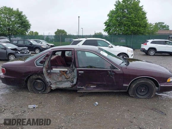 1995 Chevrolet Caprice with VIN 1G1BL52P7SR176512, listed as a IAAI auction lot 42231251 with Not provided miles and . Bid and sale history available at DreamBid. Image 12.