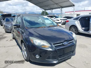 2012 Ford Focus Titanium с VIN 1FAHP3N22CL426419, выставлен на аукционе IAAI как лот 41788412 с пробегом 126 138 миль миль и . История ставок и продаж доступна на DreamBid. Изображение 1.