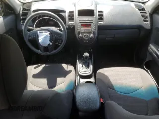 2013 Kia Soul with VIN KNDJT2A55D7634256, listed as a Copart auction lot 54049935 with 144,804 mi miles and Clean Title. Bid and sale history available at DreamBid. Image 8.