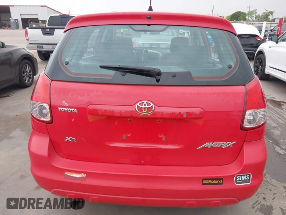 2003 Toyota Matrix Std with VIN 2T1KR32E03C161001, listed as a IAAI auction lot 41915551 with 100,630 mi miles. Bid and sale history available at carsss.com. Image 16.