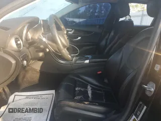 2017 Mercedes-Benz C 300 with VIN 55SWF4KB7HU210587, listed as a Copart auction lot 61988255 with 147,206 mi miles and Clean title. Bid and sale history available at DreamBid. Image 7.