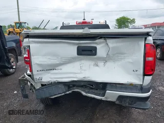 2021 Chevrolet Colorado 4WD LT z VIN 1GCHTCEA5M1244692, wystawiony jako IAAI lot #42096287 z przebiegiem 88 762 mil mil oraz . Historia ofert i sprzedaży dostępna na DreamBid. Obrazek 16.