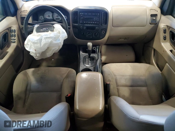 2007 Ford Escape XLS с VIN 1FMYU02Z37KA61744, выставлен на аукционе Copart как лот 52870065 с пробегом Не указан миль и Списание • Salvage title. История ставок и продаж доступна на DreamBid. Изображение 8.