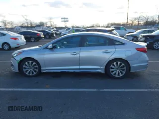 2017 Hyundai Sonata Sport with VIN 5NPE34AF9HH569242, listed as a IAAI auction lot 40977224 with 136,951 mi miles. Bid and sale history available at carsss.com. Image 14.