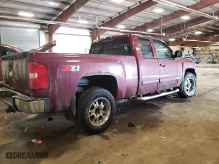 2009 Chevrolet Silverado 1500 LTZ with VIN 1GCEK39059Z250332, listed as a Copart auction lot 42922825 with 190,154 mi miles and Clean Title. Bid and sale history available at carsss.com. Image 3.