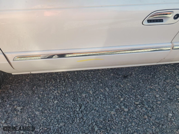 2000 Lincoln Continental with VIN 1LNHM97V0YY795279, listed as a Copart auction lot 76456684 with 0 mi miles and Salvage Title. Bid and sale history available at carsss.com. Image 12.