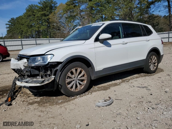 2019 Volkswagen Tiguan S with VIN 3VV1B7AXXKM190538, listed as a Copart auction lot 50244625 with 156,756 mi miles and Salvage Title. Bid and sale history available at carsss.com. Image 1.