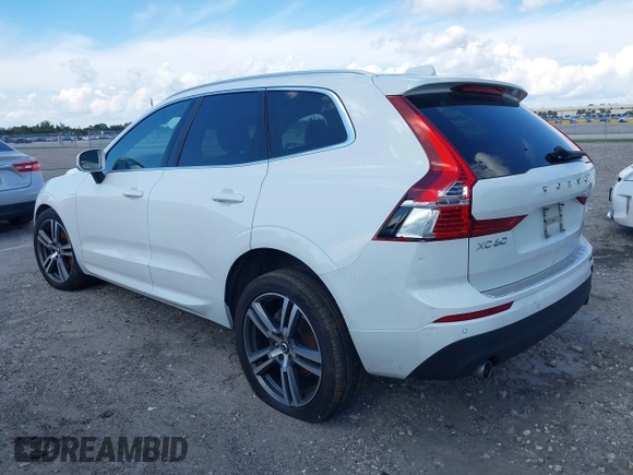2021 Volvo XC60 Momentum with VIN YV4102DK6M1826828, listed as a IAAI auction lot 40603154 with 58,124 mi miles and . Bid and sale history available at DreamBid. Image 3.