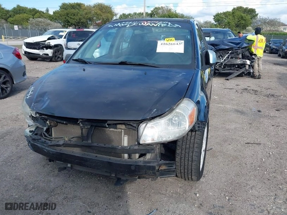 2008 Suzuki SX4 Convenience Pkg with VIN JS2YC415985102350, listed as a IAAI auction lot 41626643 with 210,929 mi miles. Bid and sale history available at carsss.com. Image 6.