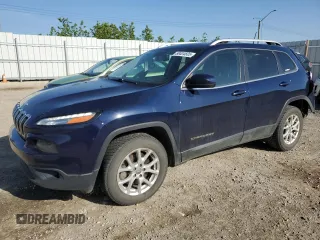 2016 Jeep Cherokee Latitude z VIN 1C4PJMCS4GW147252, wystawiony jako Copart lot #58404605 z przebiegiem 113 582 mil mil oraz Szkoda całkowita • Salvage title. Historia ofert i sprzedaży dostępna na DreamBid. Obrazek 1.