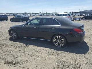 2016 Mercedes-Benz C 300 z VIN 55SWF4JB0GU162608, wystawiony jako Copart lot #57307745 z przebiegiem 86 459 mil mil oraz Szkoda całkowita • Salvage title. Historia ofert i sprzedaży dostępna na DreamBid. Obrazek 2.