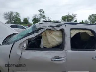 2008 Chevrolet Tahoe LTZ с VIN 1GNFK13028J228178, выставлен на аукционе IAAI как лот 42333269 с пробегом 196 714 миль миль и . История ставок и продаж доступна на DreamBid. Изображение 6.