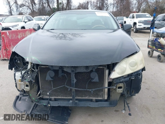 2008 Lexus ES 350 with VIN JTHBJ46G782188192, listed as a IAAI auction lot 41842723 with 277,421 mi miles. Bid and sale history available at carsss.com. Image 6.