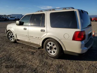 2006 Lincoln Navigator Luxury with VIN 5LMFU27576LJ05050, listed as a Copart auction lot 77033724 with 0 mi miles and Salvage Title. Bid and sale history available at carsss.com. Image 2.