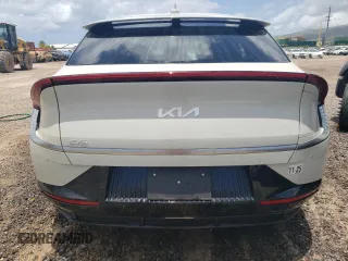 2024 Kia EV6 Light Long Range with VIN KNDC3DLC8R5160371, listed as a Copart auction lot 53358314 with 2,449 mi miles and Non Repairable. Bid and sale history available at carsss.com. Image 6.