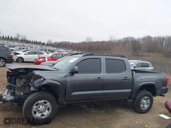 2021 Toyota Tacoma SR z VIN 5TFCZ5AN3MX269374, wystawiony jako IAAI lot #41068356 z przebiegiem 54 358 mil mil oraz . Historia ofert i sprzedaży dostępna na DreamBid. Obrazek 14.