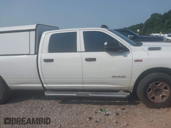 2019 Ram 2500 Tradesman with VIN 3C6UR4HJ5KG548111, listed as a IAAI auction lot 42338708 with 156,231 mi miles and . Bid and sale history available at DreamBid. Image 13.
