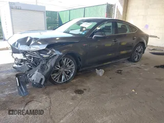 2016 Audi A7 3.0 Prestige with VIN WAU2GAFC5GN197012, listed as a IAAI auction lot 41908607 with 86,084 mi miles. Bid and sale history available at carsss.com. Image 2.
