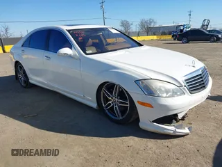 2007 Mercedes-Benz S-Class 5.5L V8 with VIN WDDNG71X37A070947, listed as a IAAI auction lot 41669650 with 70,782 mi miles. Bid and sale history available at carsss.com. Image 1.
